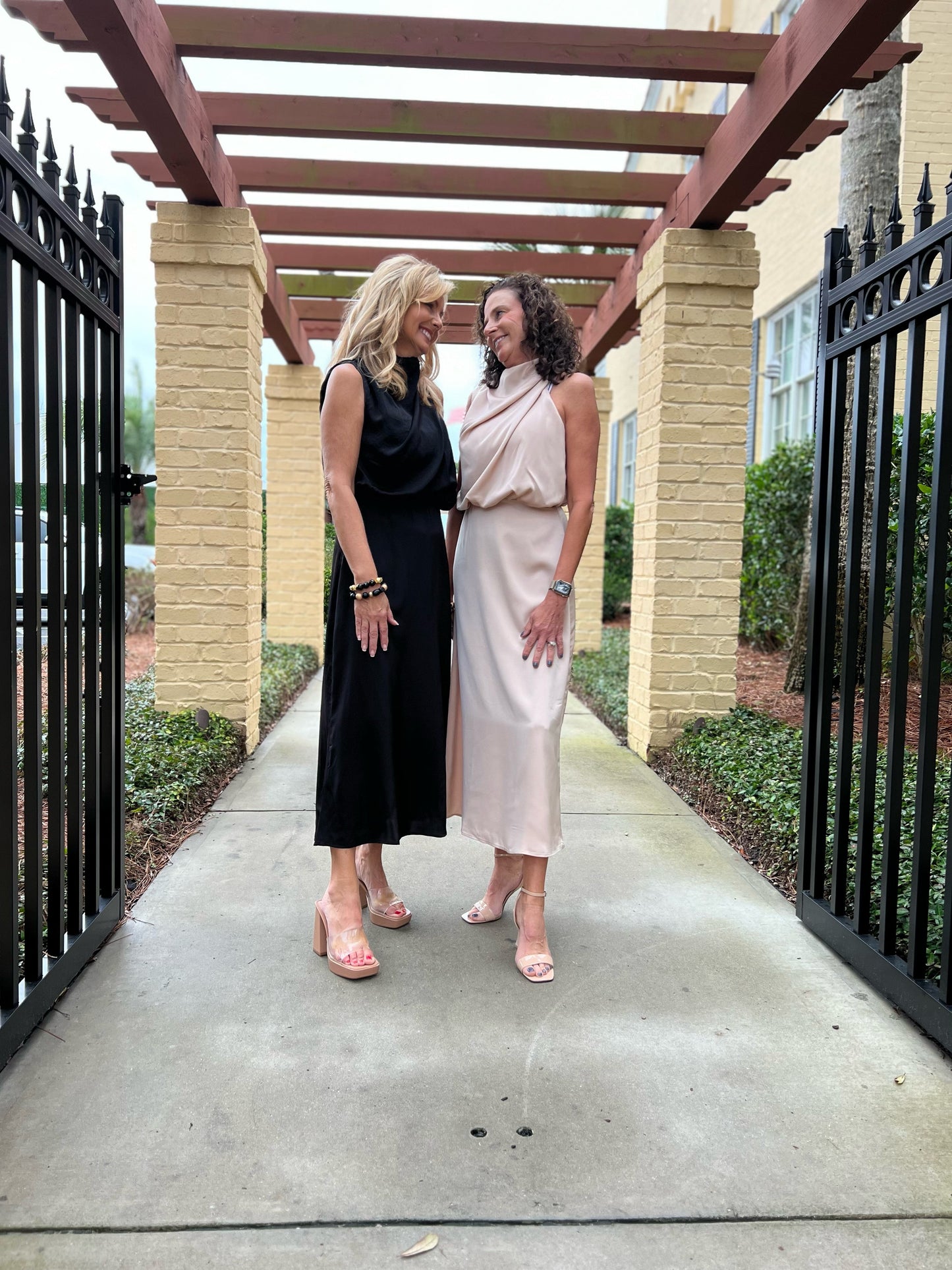 Naomi Satin Midi Dress | Champagne