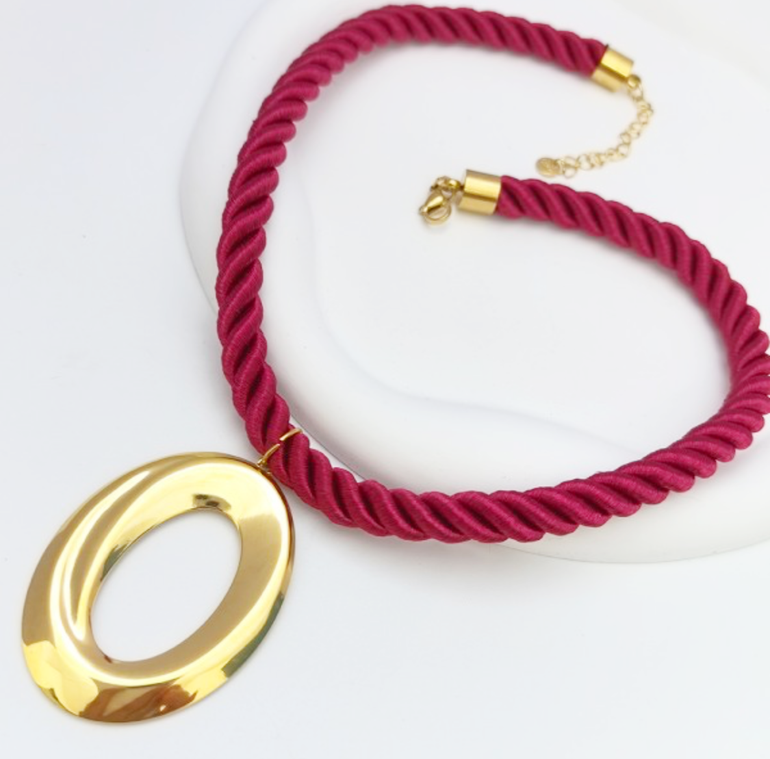 Pendant Rope Necklace | Burgundy Red