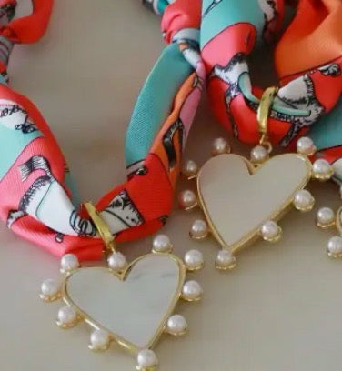 Scarlett Heart Scarf Necklace | Orange Mint