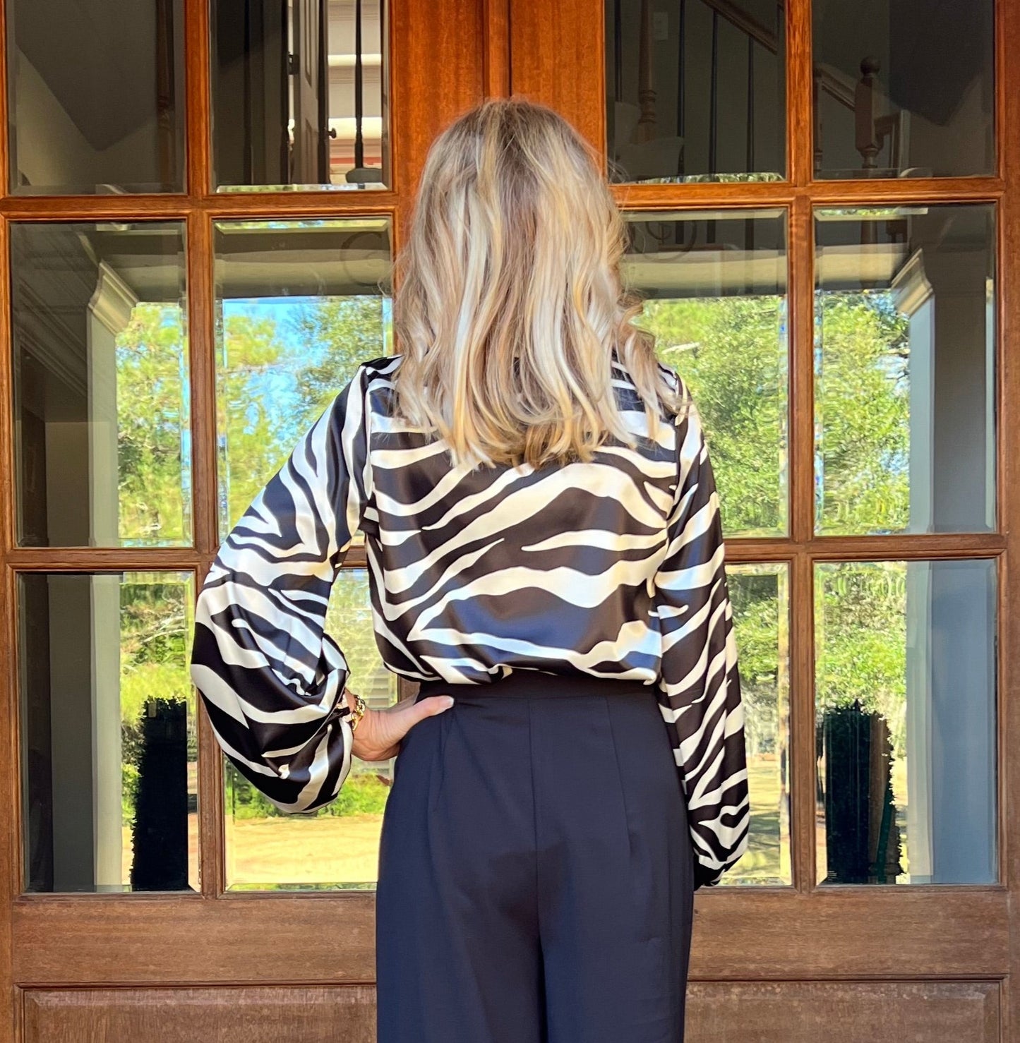 Janie Satin Zebra Blouse | Black